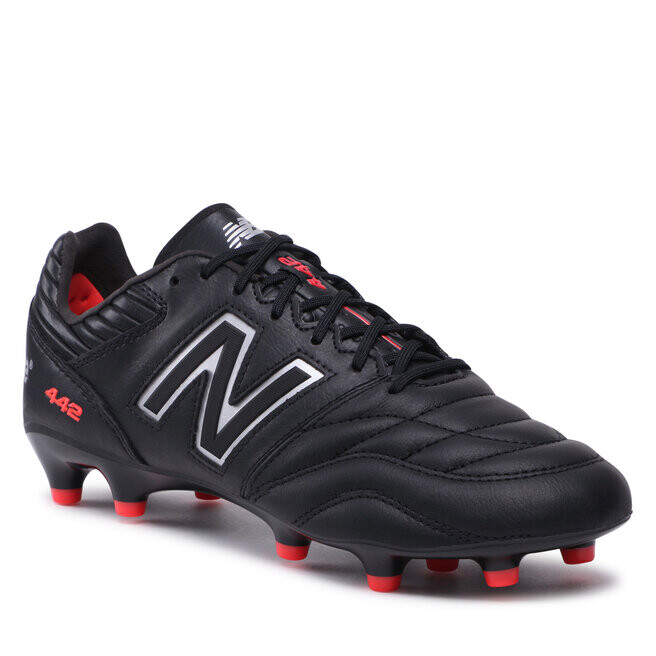 

Бутсы New Balance, черный