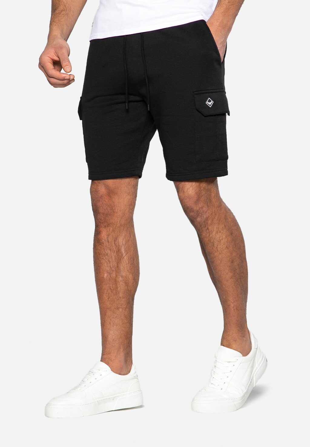 

Шорты HUNTER Threadbare, цвет schwarz