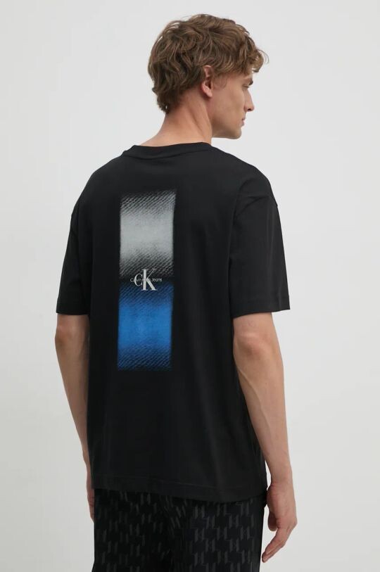 

Хлопковая футболка Calvin Klein Jeans, черный