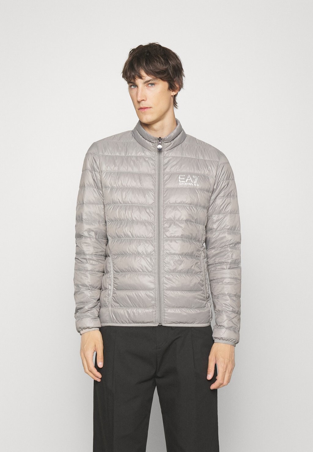 

Пуховик Armani Emporio, Серый