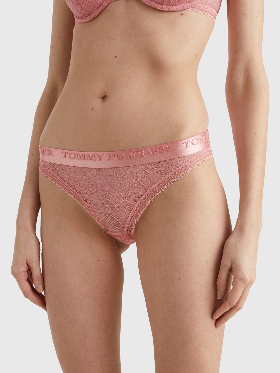 

Кружевные трусики бикини Tommy Hilfiger, цвет "Флора розовый"