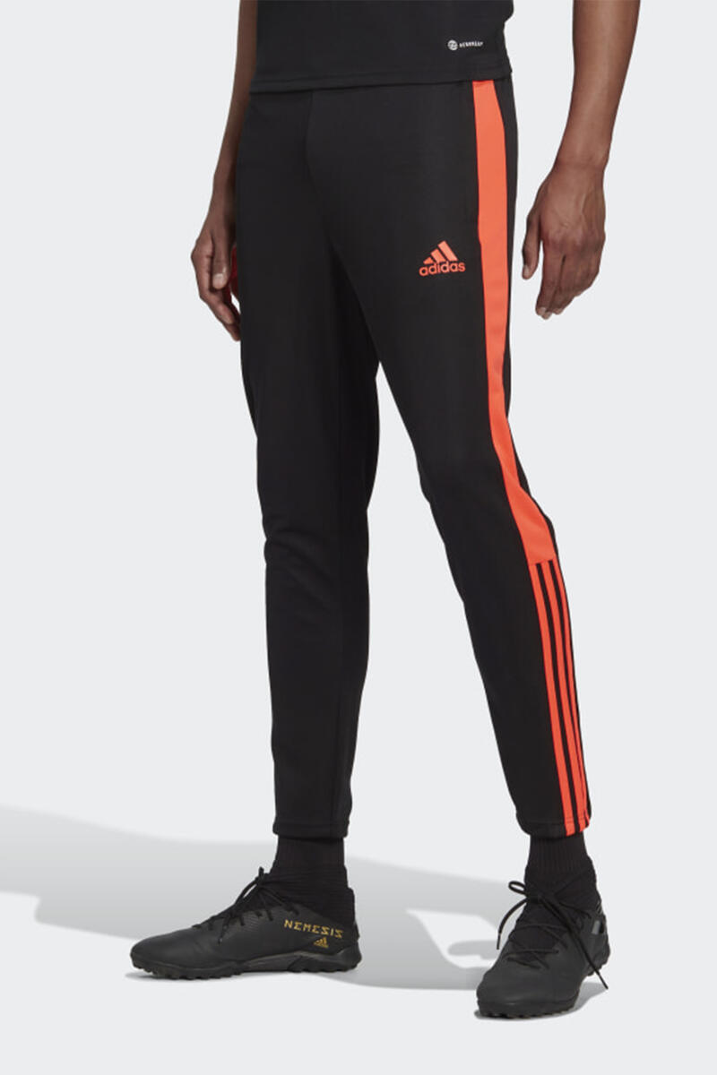 брюки мужские adidas sq21 sw pnt s Мужские спортивные брюки Tiro Tr Pnt Es Adidas, черный