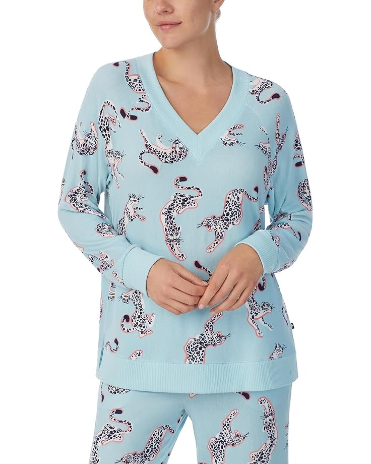 

Пижамный комплект Kate Spade New York Long Sleeve V-Neck PJ Set, цвет Jumping Leopard