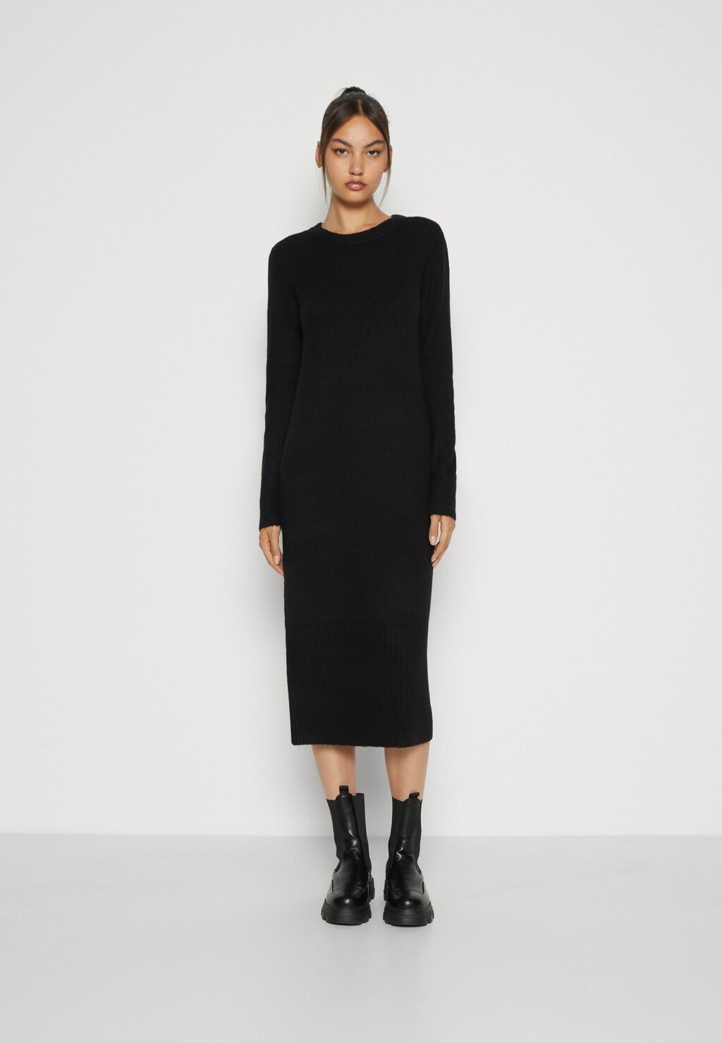 

Платье Vero Moda VMPLAZA O NECK CALF DRESS, черный