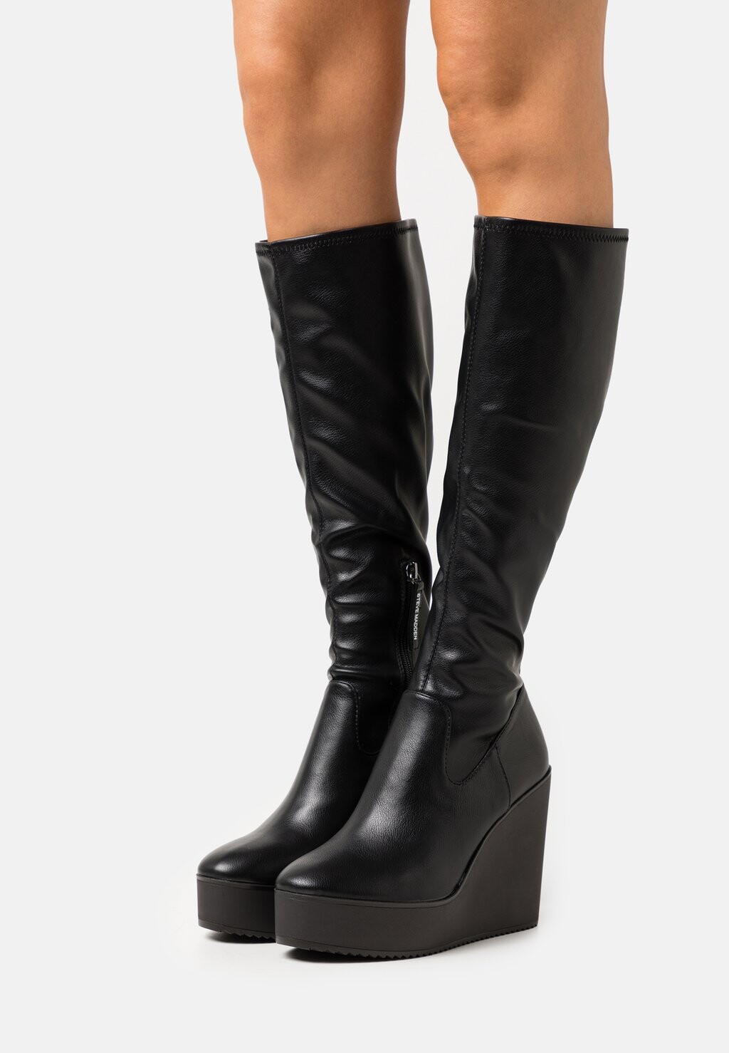 

Ботинки на танкетке Steve Madden, черный