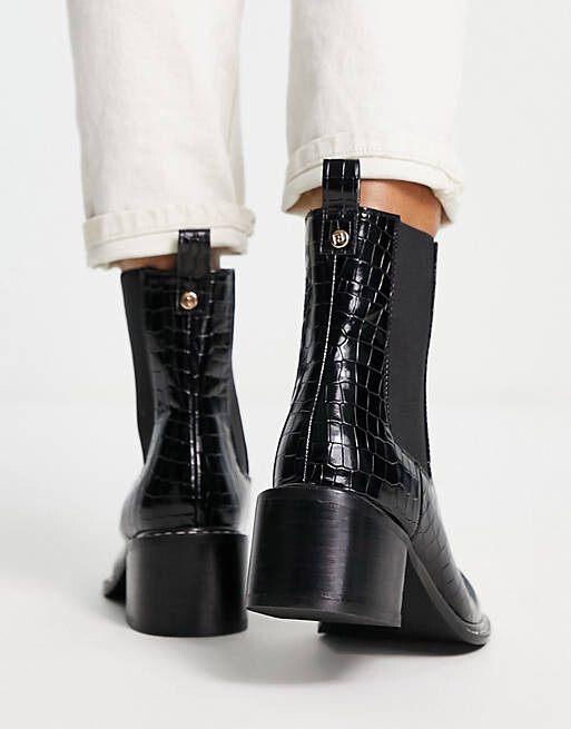 

Черные ботинки челси на лакированном каблуке с широким кроем River Island