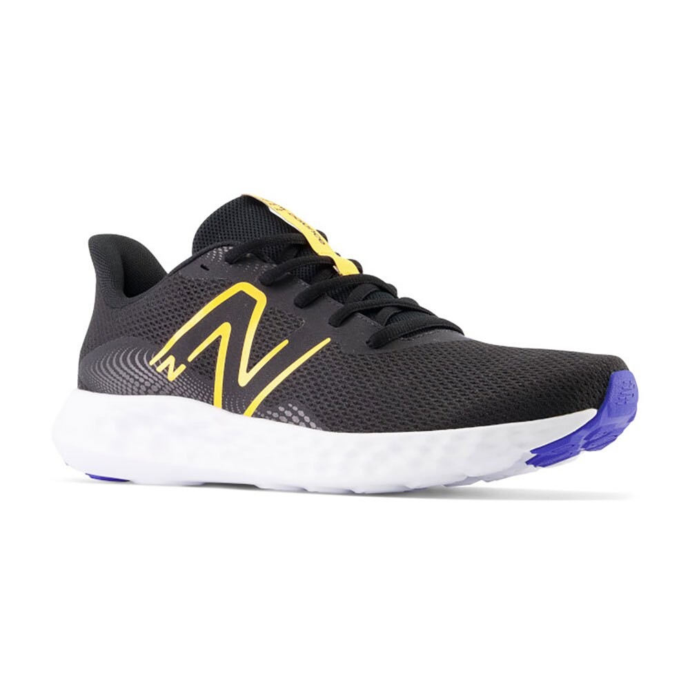 

Кроссовки New Balance 411V3, черный