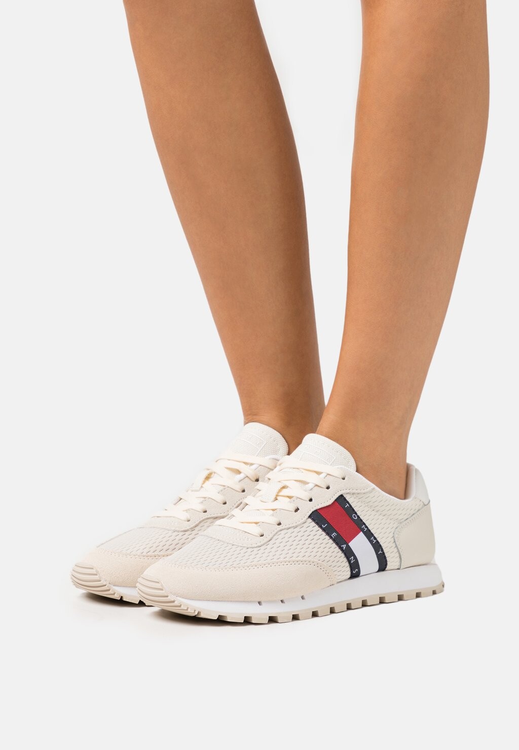 

Кроссовки Tommy Jeans