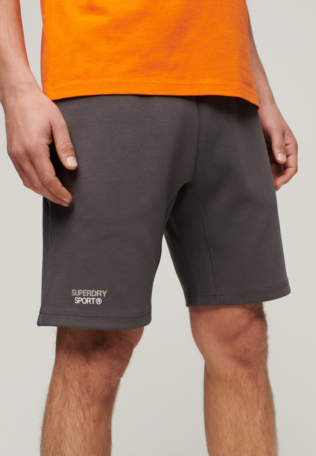 Спортивные шорты TECH LOGO Superdry, цвет dark slate grey