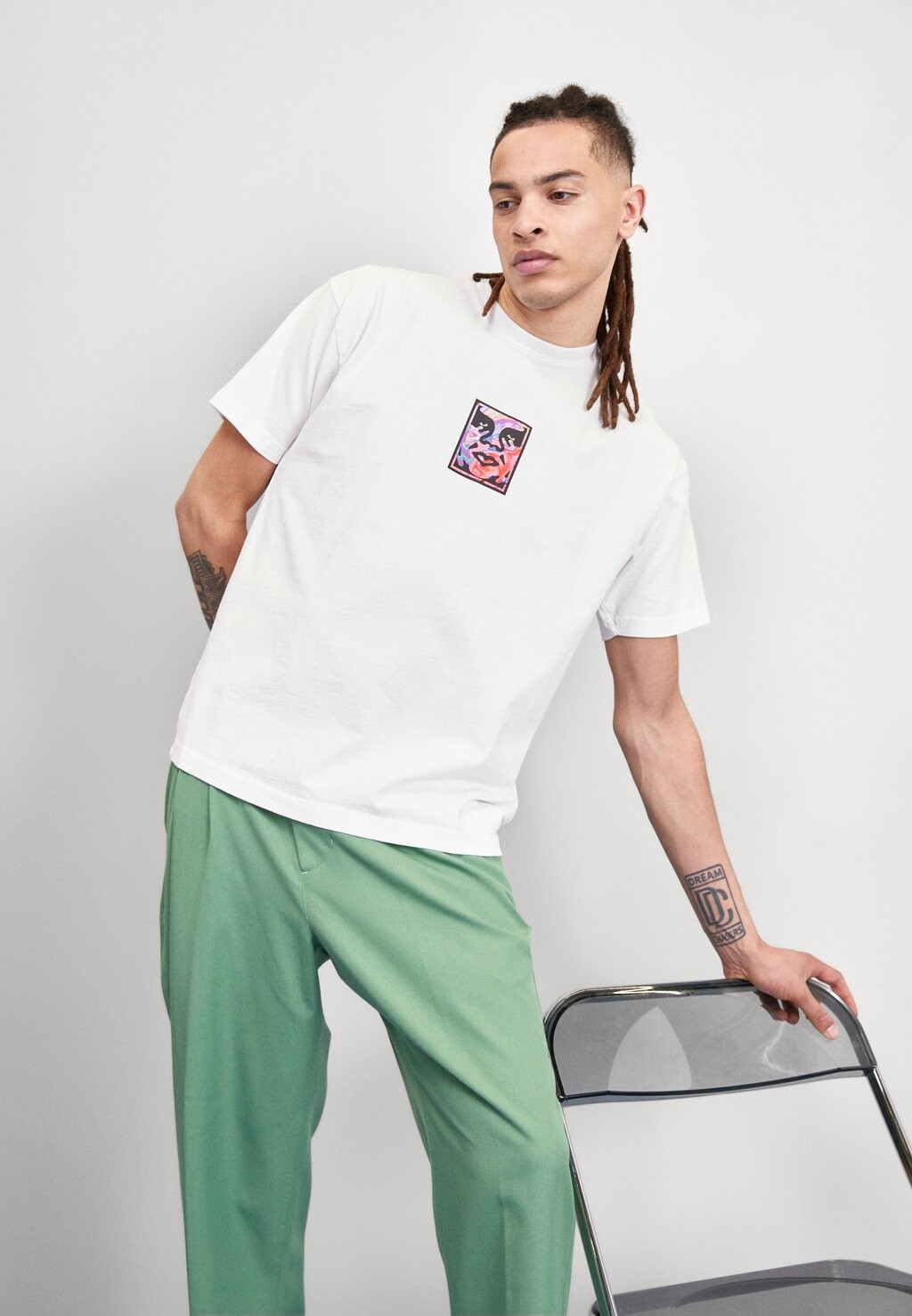 

Футболка с принтом Obey Clothing, белый