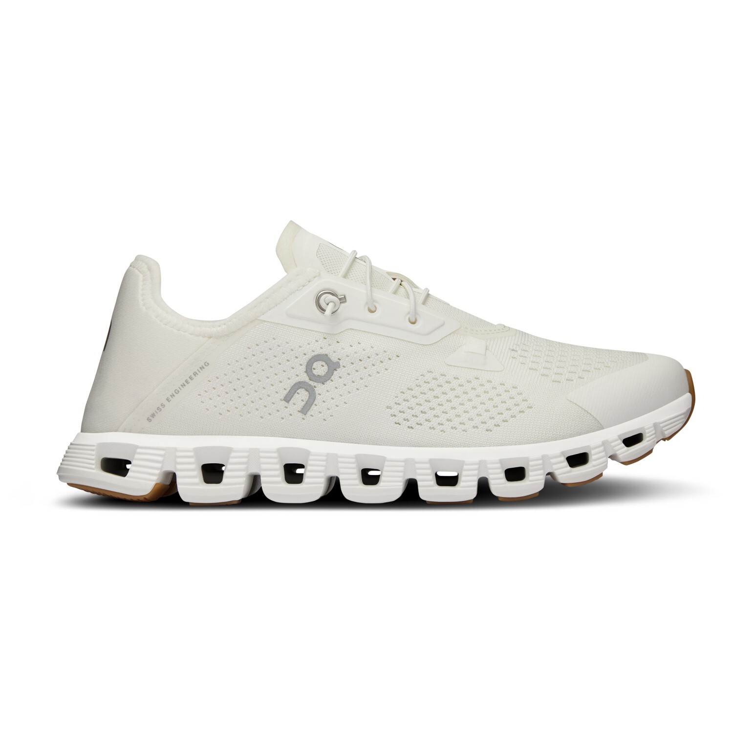 

Кроссовки On Women's Cloud 5 Coast, цвет Undyed White/White