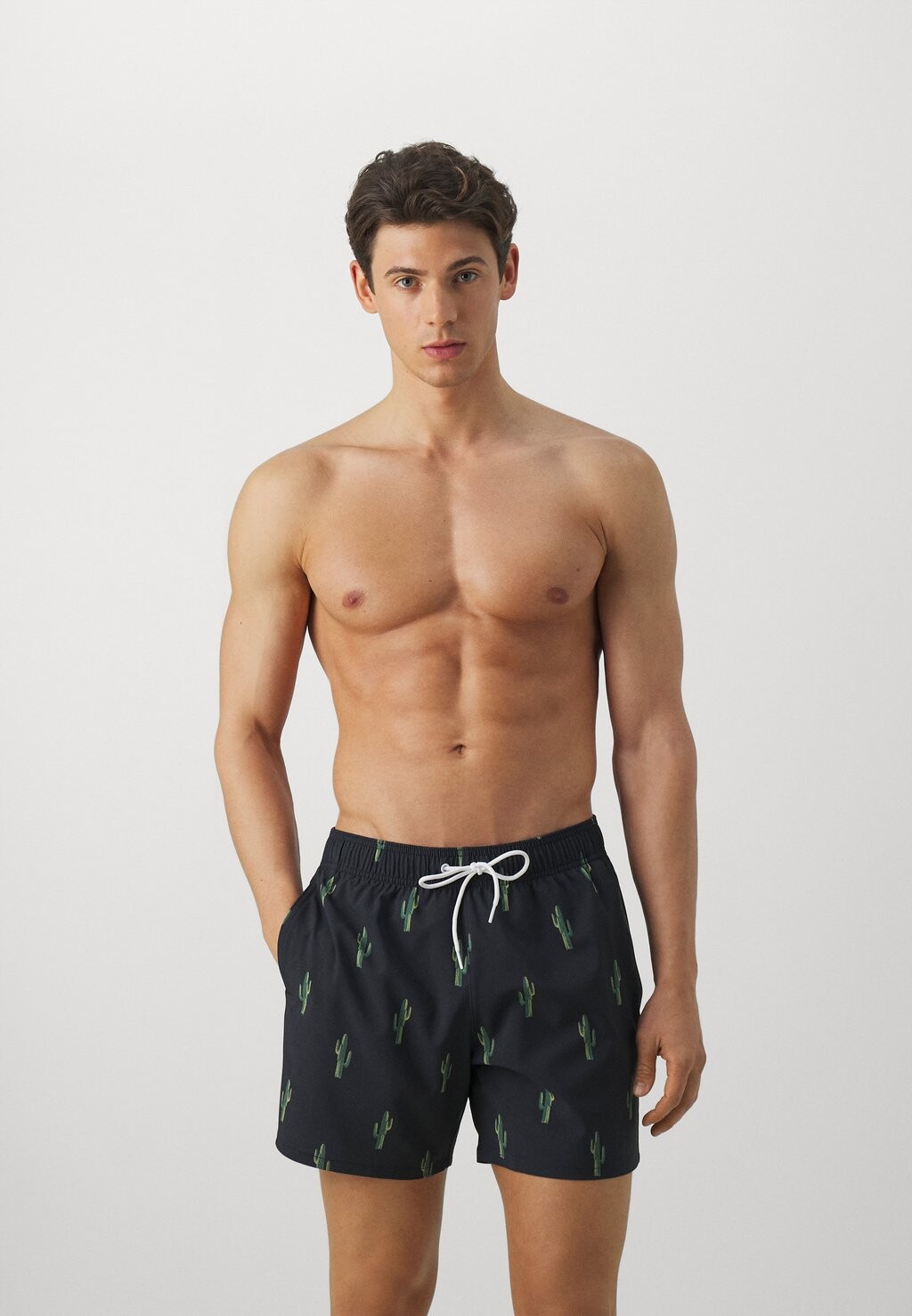 

Шорты для плавания PATTERN GUARD CACTUS MICRO Hollister Co., цвет black