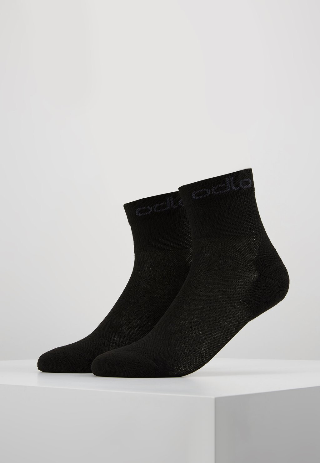 

Спортивные носки Socks Quarter Active 2 Pack ODLO, черный