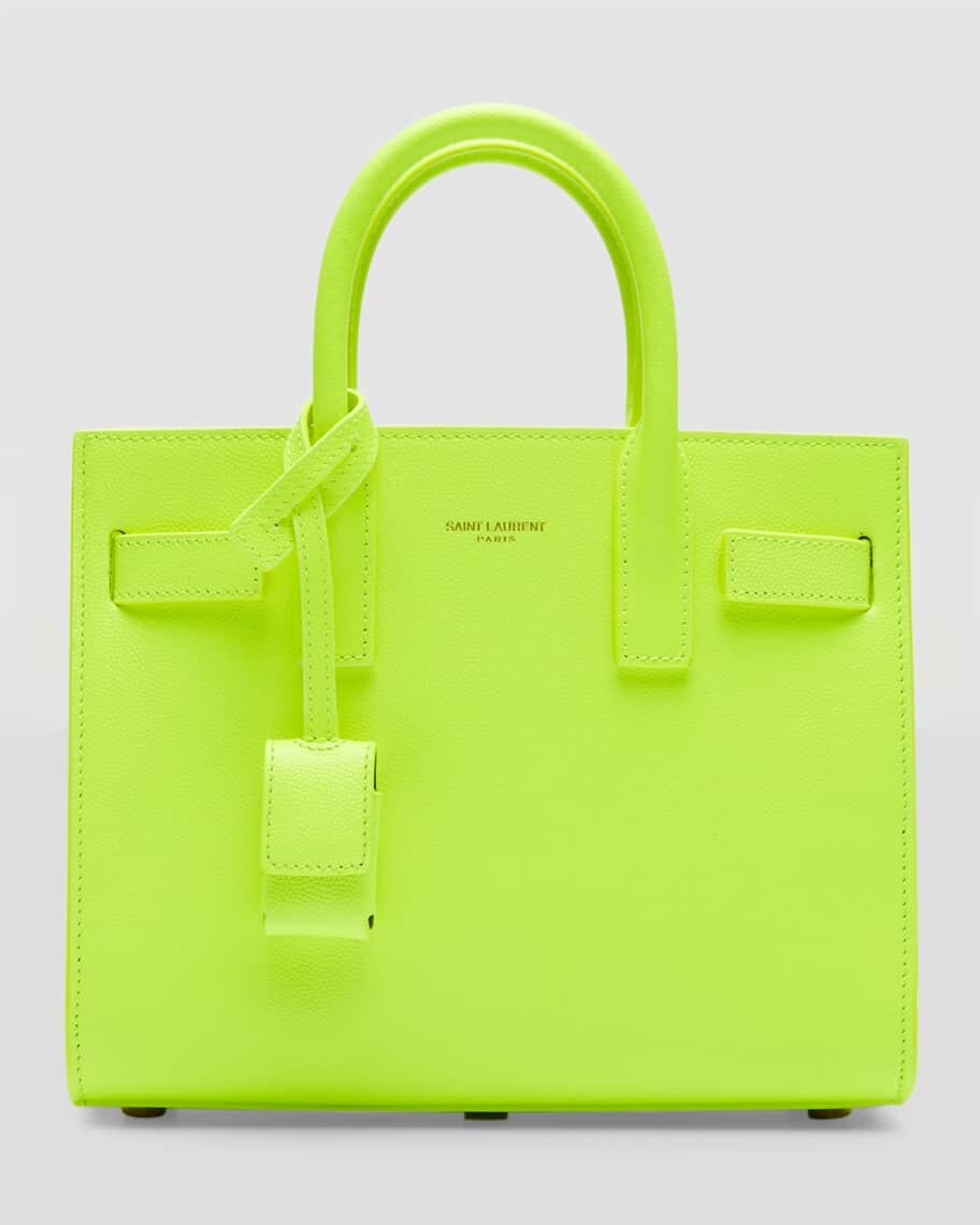 

Сумка Sac de Jour Nano с ручкой сверху Saint Laurent
