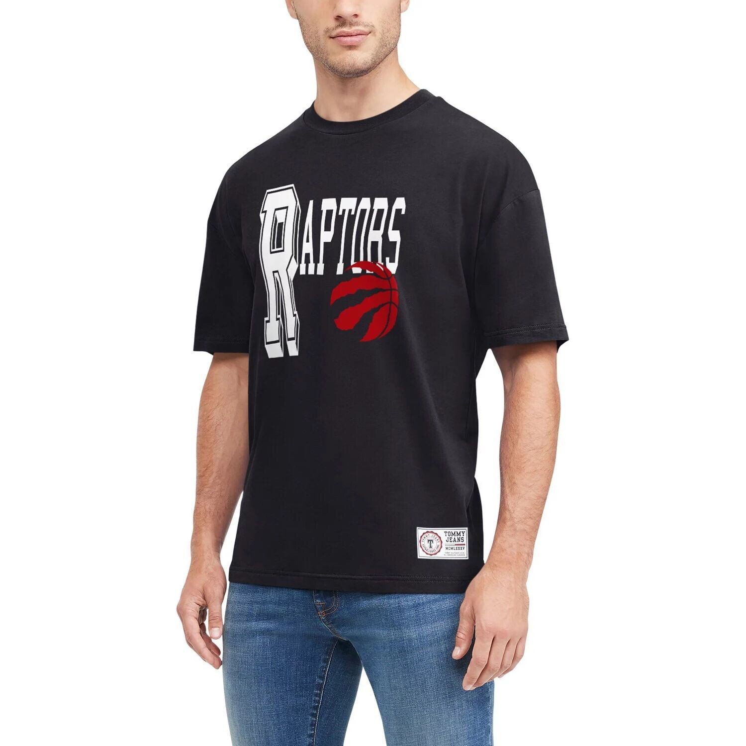 

Мужская черная футболка Tommy Jeans Toronto Raptors Mel Varsity, Черный