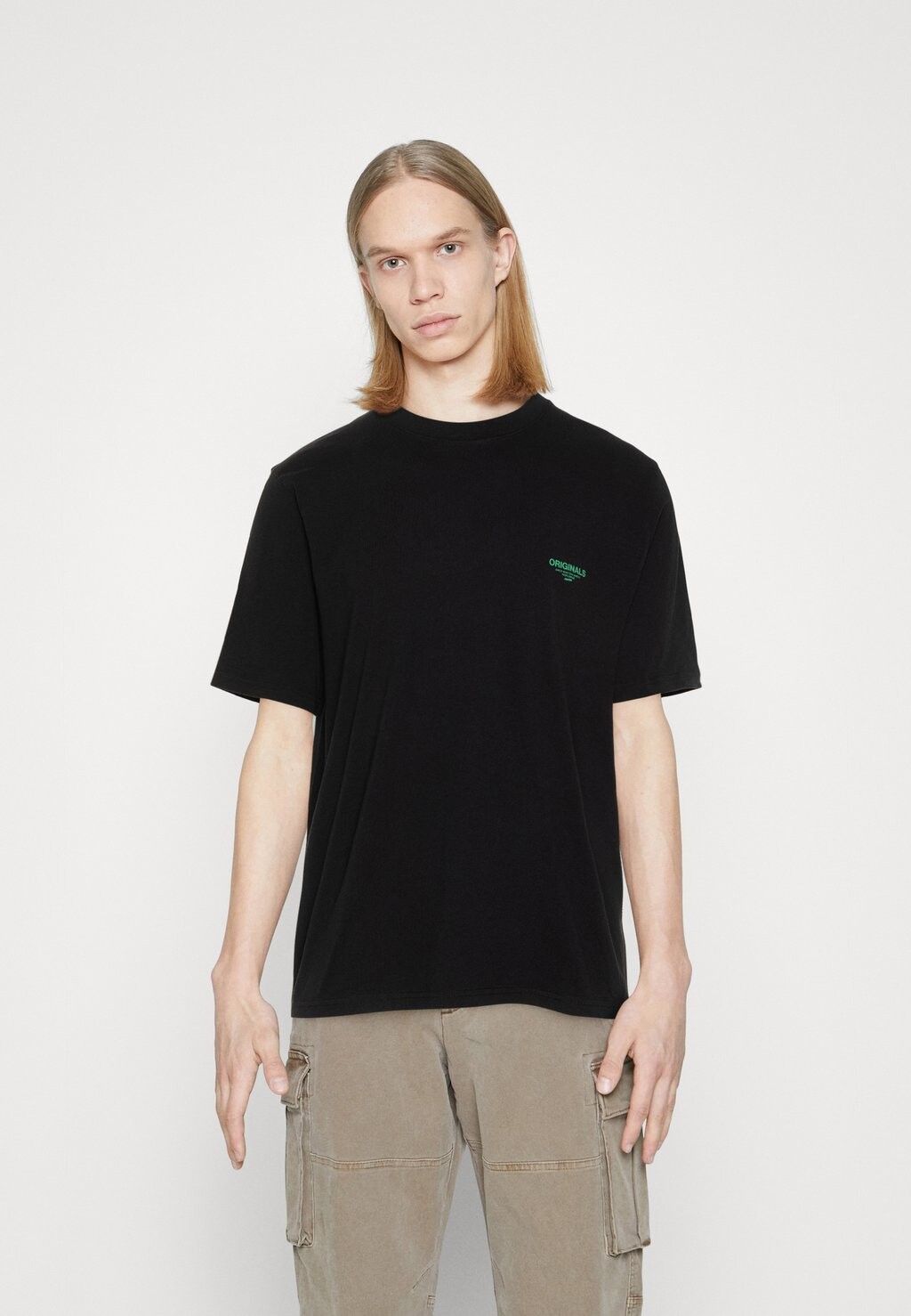 

Футболка с принтом Jack & Jones, черный