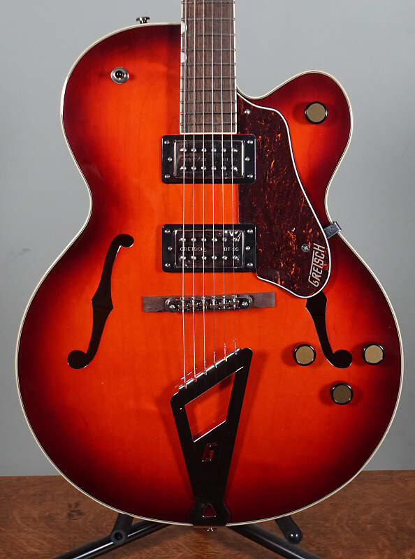 

Электрогитара Gretsch G2420 Streamliner Hollow Body, Broad'Tron BT-3S Pickups, Fireburst