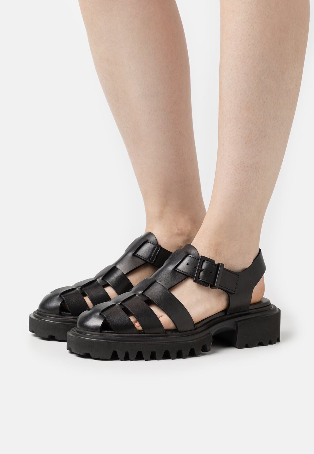 

Сандалии AllSaints, черный