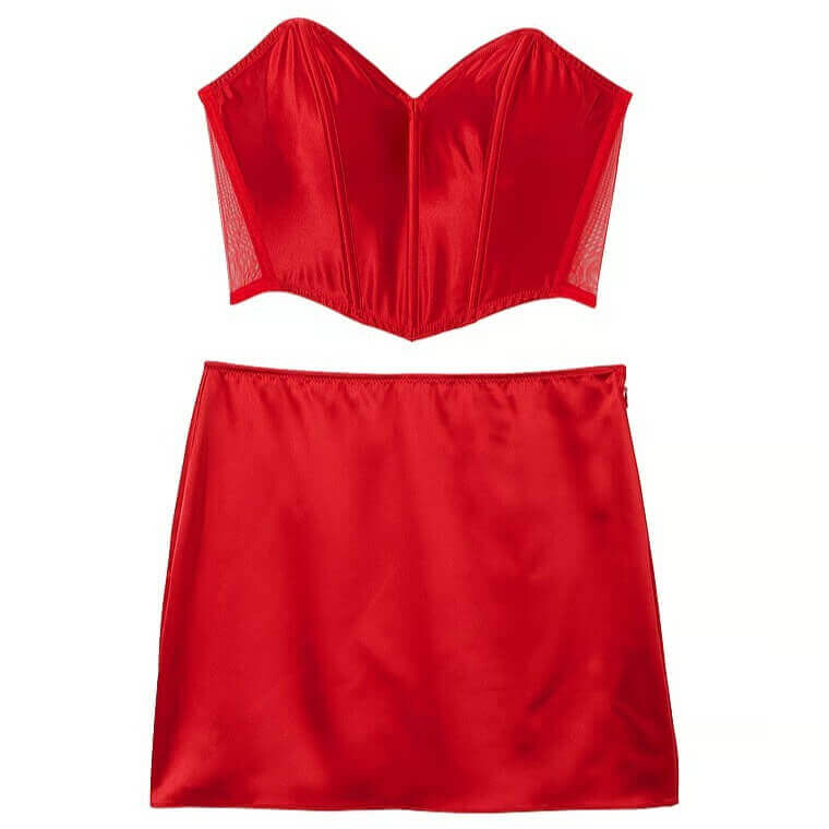 

Комплект мини-юбка и бюстье Victoria's Secret Cheeky Heart Open-Back, красный
