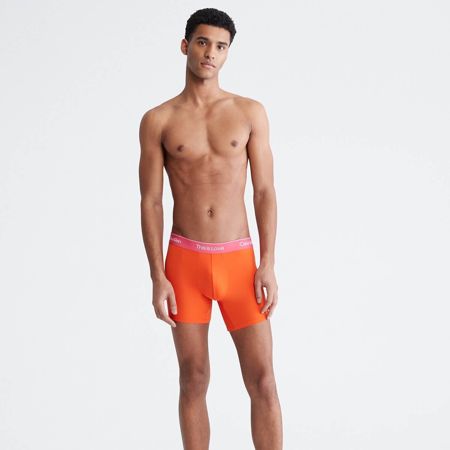 

Трусы боксеры Calvin Klein This Is Love Tonal Micro, ораньжевый