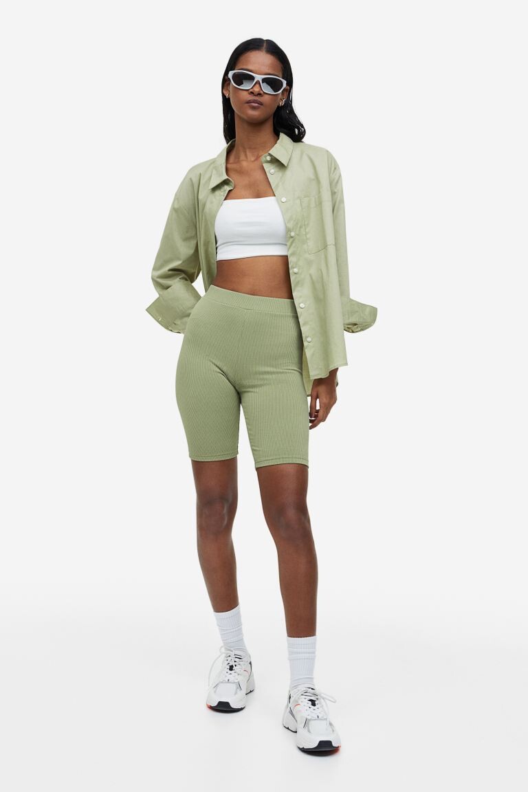 

Байкерские шорты в рубчик H&M, светло-зеленый хаки