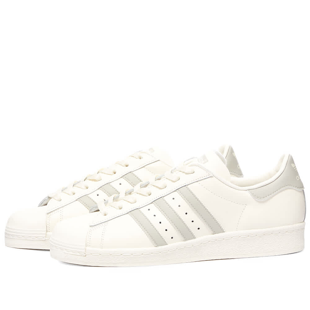 

Суперзвезда 82 Adidas