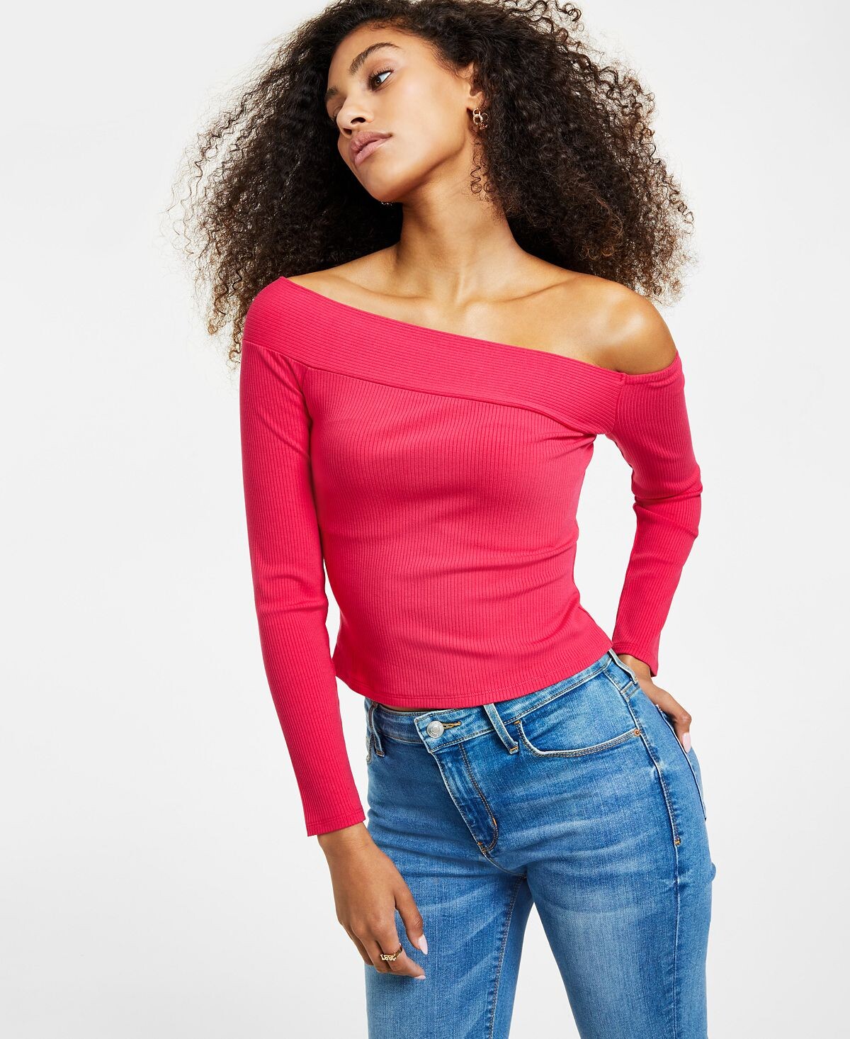 

Женский топ amelia с длинными рукавами и открытыми плечами GUESS, мульти