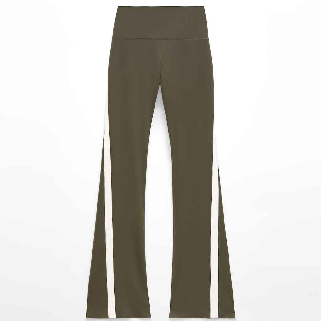 

Брюки Oysho Perfect-Adapt 80cm Flare, хаки
