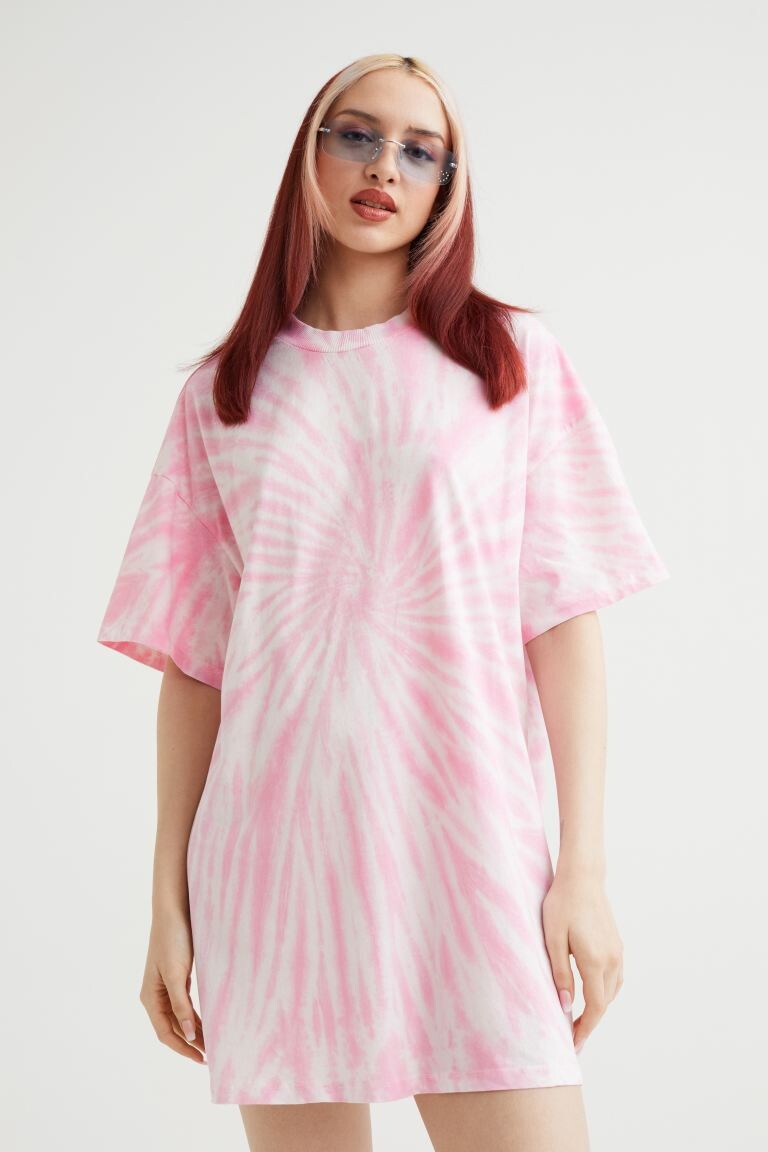 

Платье-футболка оверсайз H&M, светло-розовый/тай-дай
