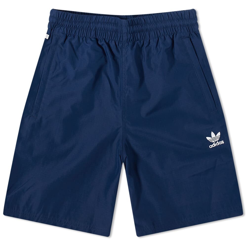 

Шорты Adidas Adicolor Woven Short