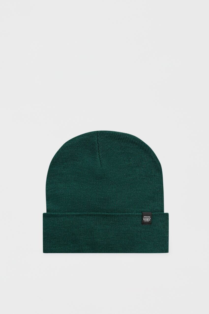 

Базовая вязаная шапка Pull&Bear