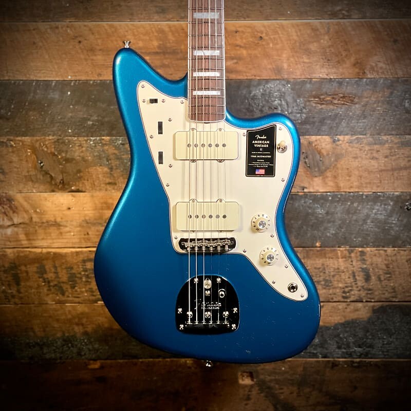 

Fender American Vintage II 1966 Jazzmaster в синем цвете Лейк-Плэсид