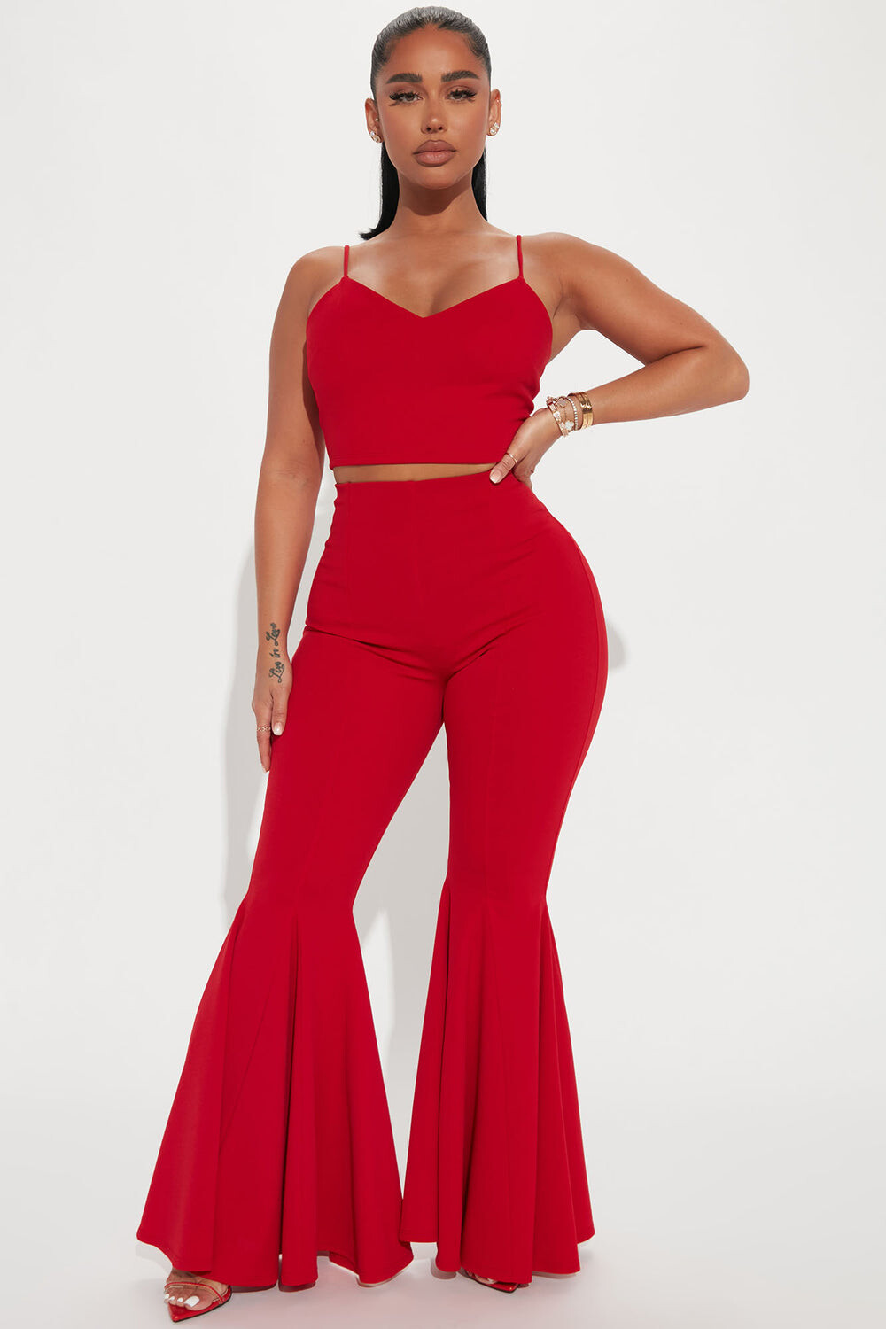 

Платье Fashion Nova ST9030, красный