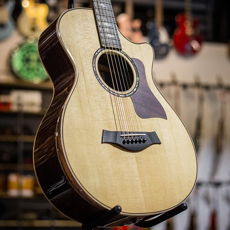 

Гитара Taylor 812ce 12-Fret V-Class Grand Concert