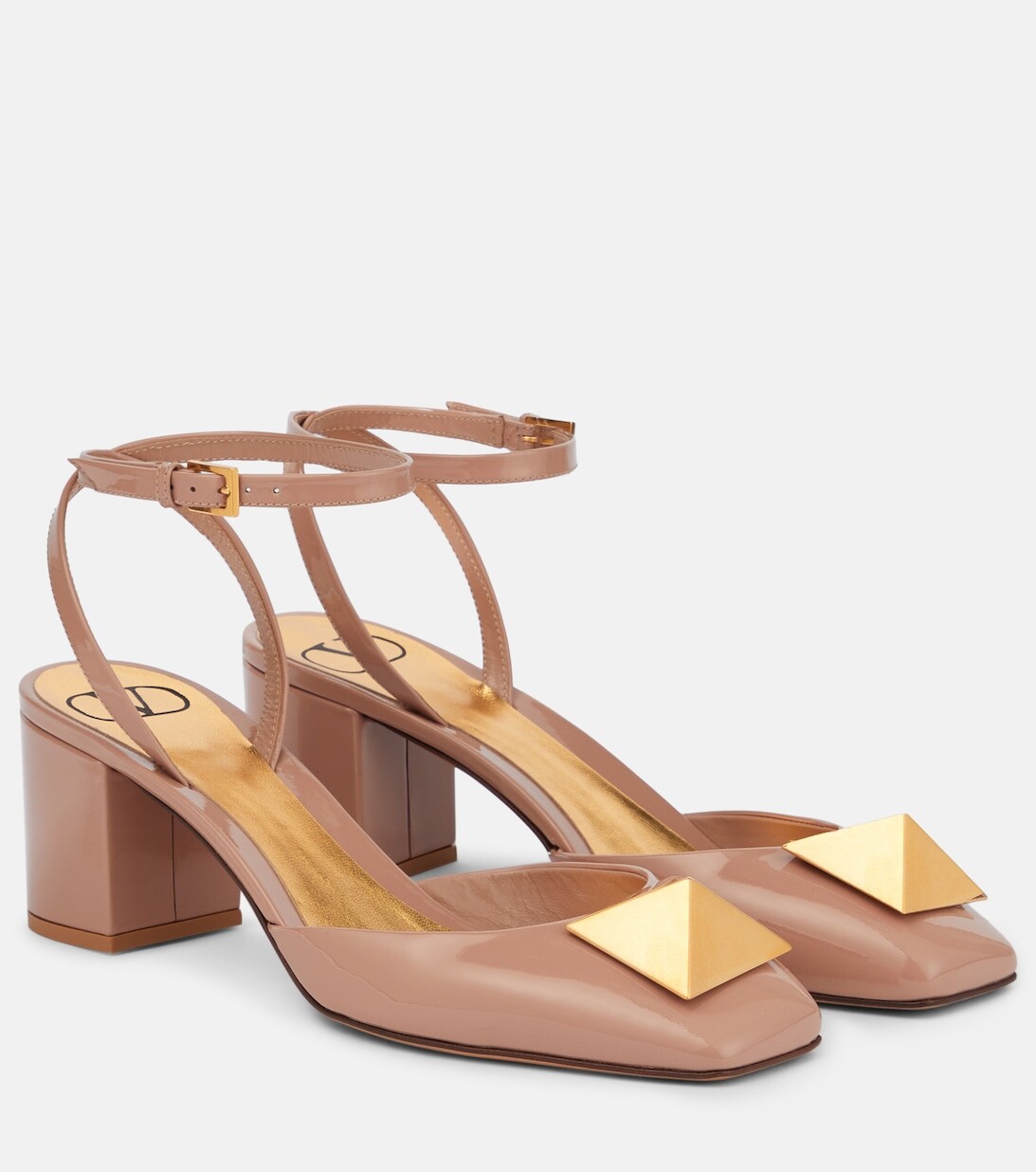 

Туфли-лодочки One Stud из лакированной кожи Valentino Garavani, бежевый