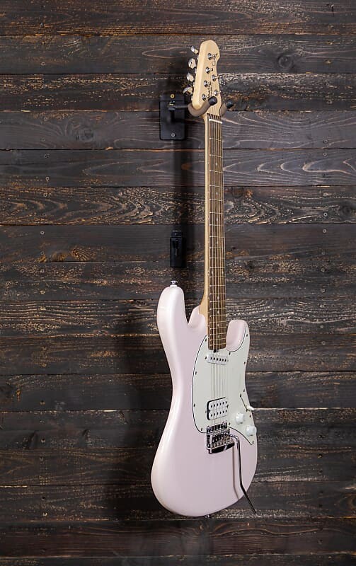 

Электрогитара Sterling Cutlass Short Scale in Shell Pink