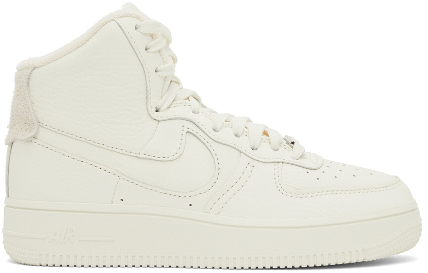 

Белые кроссовки Air Force 1 Sculpt Nike