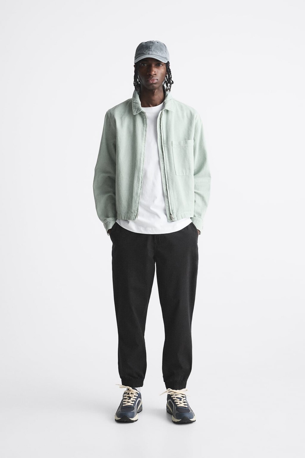 

Джоггерские брюки с поясом ZARA, черный