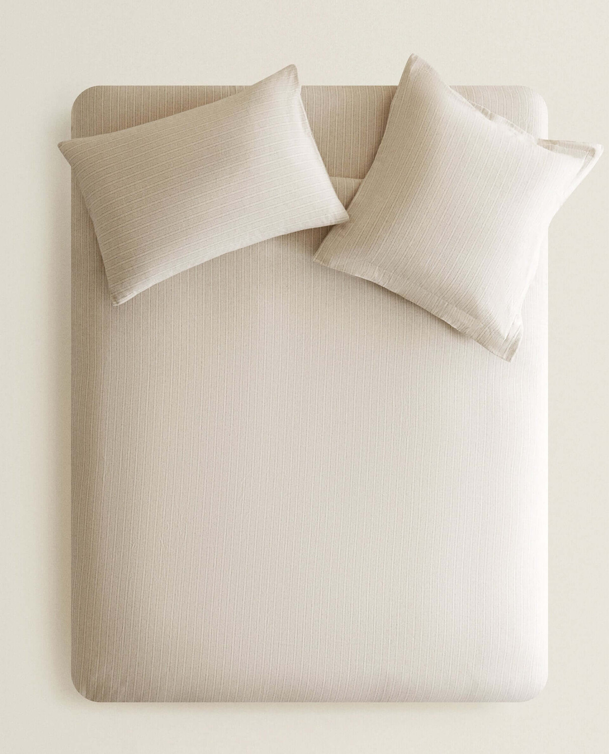 

Пододеяльник Zara Home Striped Flannel, серо-бежевый