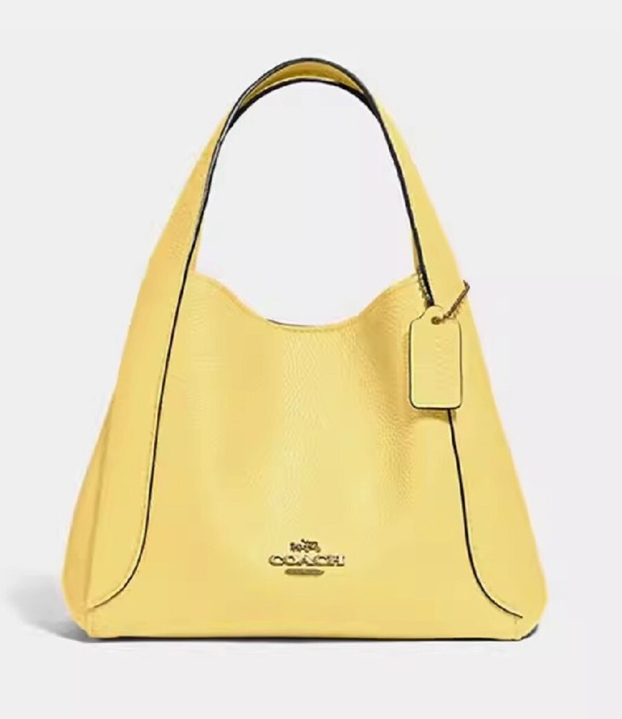 

Сумка хобо Coach Outlet Women's Hadley No. 21 Half Moon, желтый