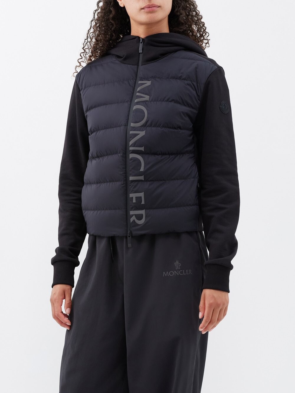 

Куртка хлопковой вязки со стегаными вставками Moncler, черный