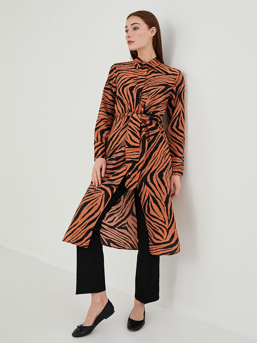

Женская туника с длинным рукавом и воротником-стойкой LCW Modest