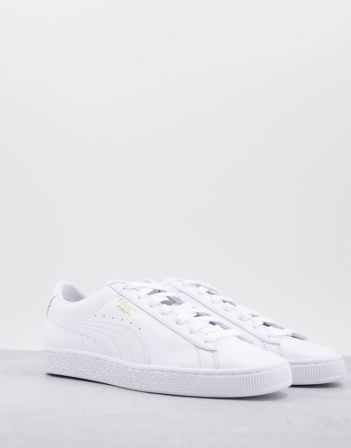 

Белые кроссовки Puma Basket Classic