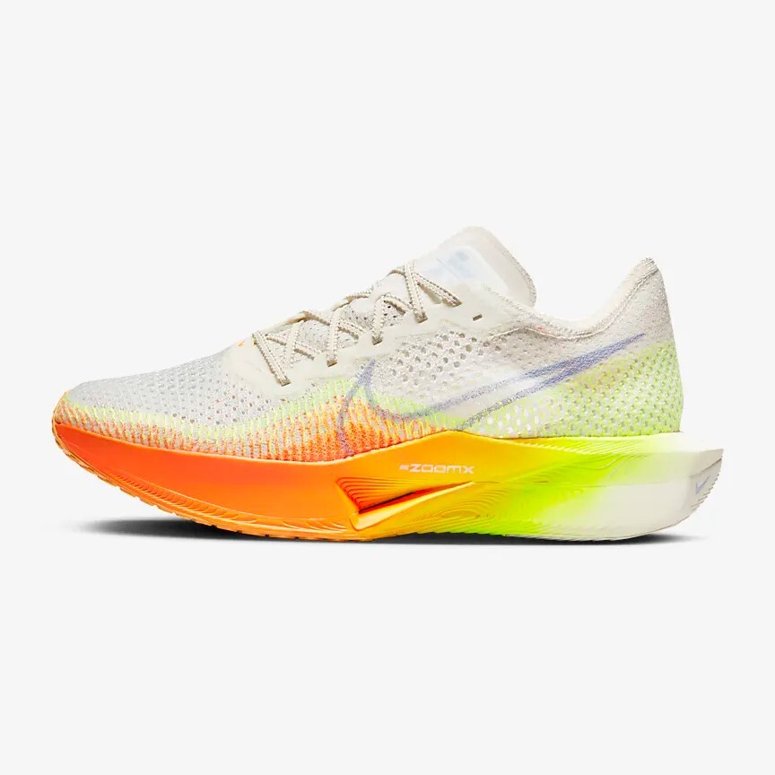 

Кроссовки Nike ZoomX VaporFly Next, бежевый