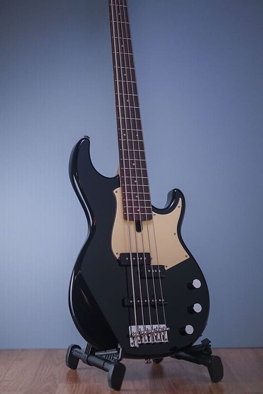 

Yamaha BB435 5-струнная черная BB435 5-String Black