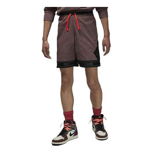 

Шорты Men's Jordan x Paris Saint-Germain Series Sports Shorts Brown DN6149-291, коричневый