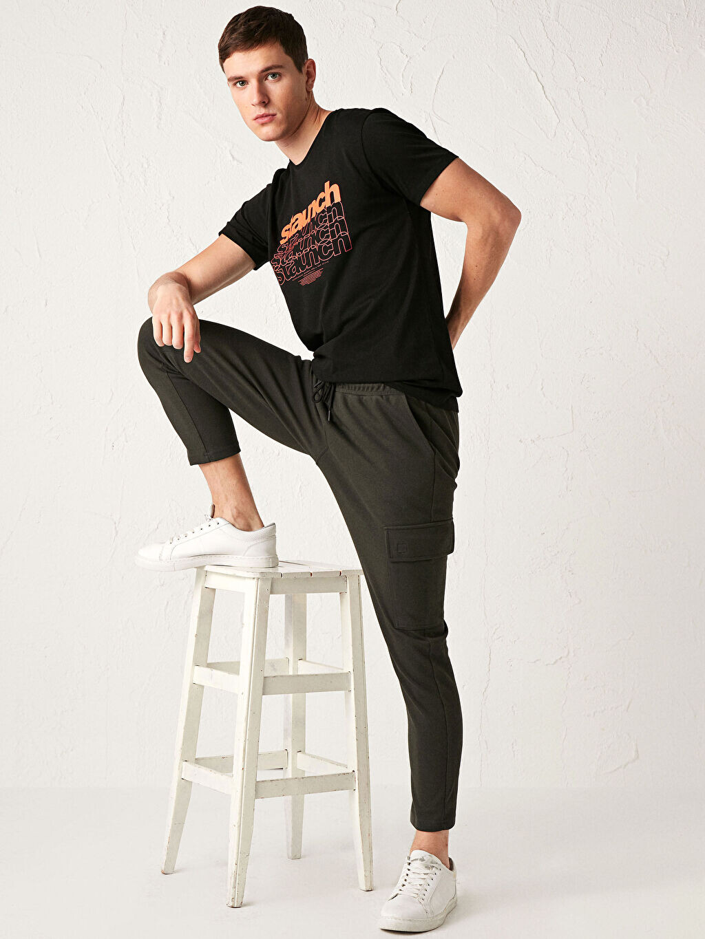 

Спортивные штаны Slim Fit с карманами карго LCW Casual