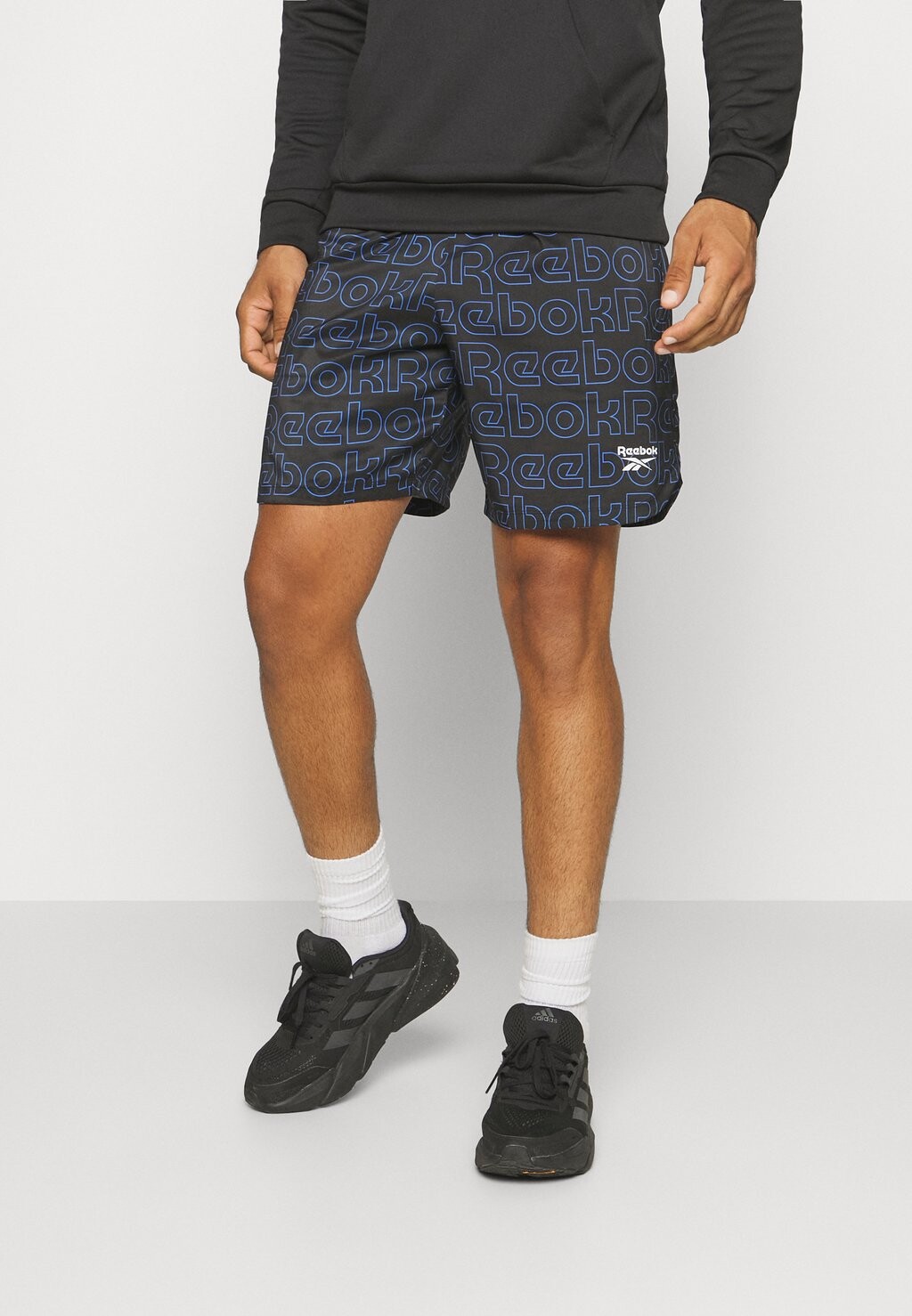 

Спортивные шорты TRACK Reebok, черный