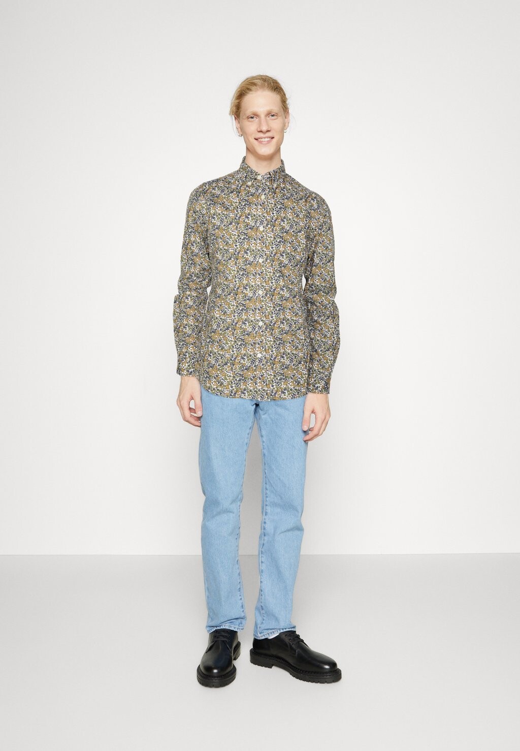 

Рубашка Onssky Life Ditsy Shirt Only & Sons, цвет bright white