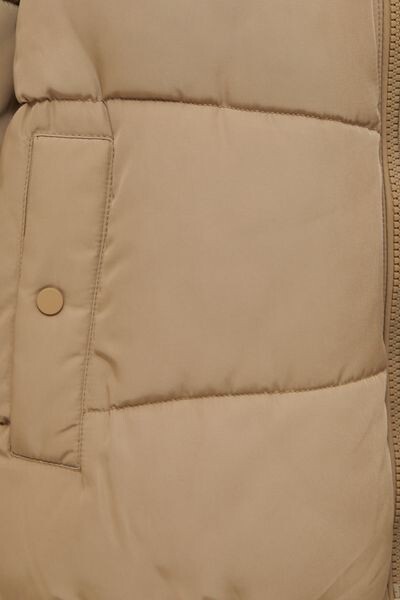 

Утепленная куртка с капюшоном PULL&BEAR